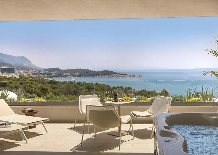 ホテル Aminess Laurel Khalani マカルスカ