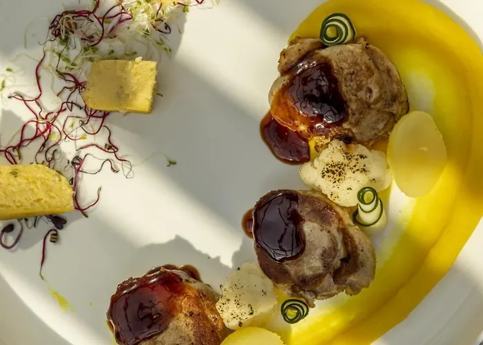 Aminess Laurel Khalani