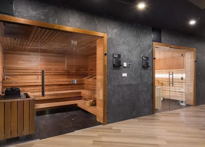 Aminess Laurel Khalani