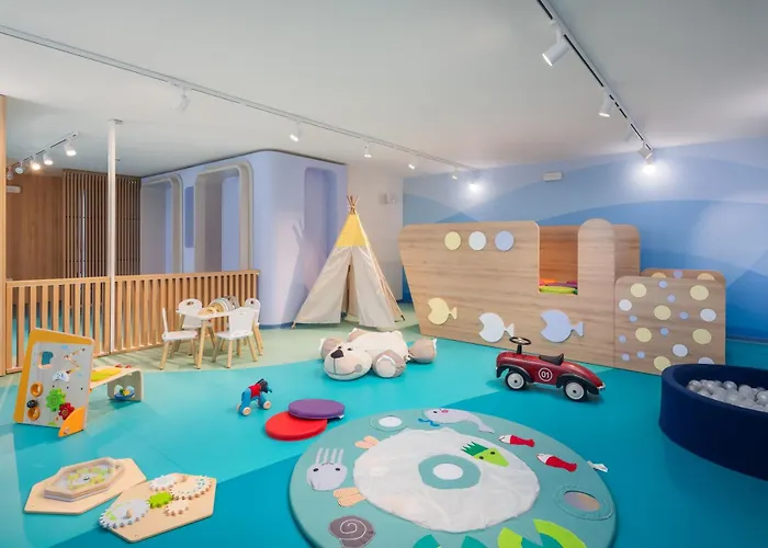 Aminess Laurel Khalani ホテル 5*